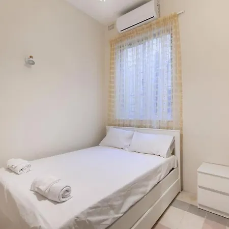 Charming 4br With Private Rooftop Terrace In By 360 Estates Appartement *