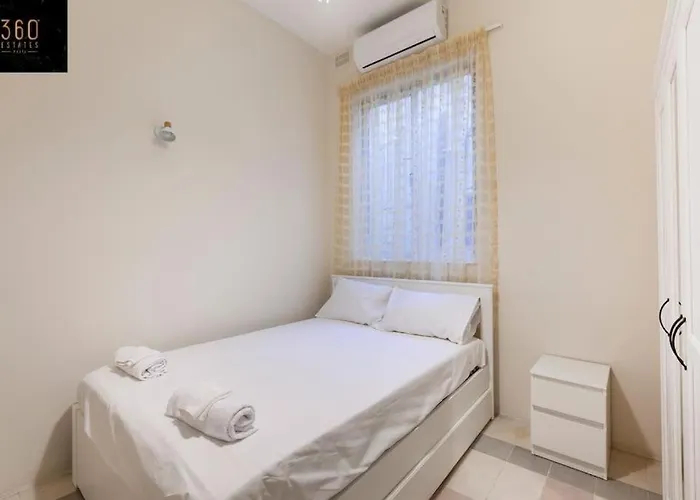 Charming 4br With Private Rooftop Terrace In By 360 Estates Apartamento *