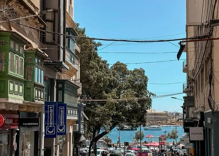 Charming 4br With Private Rooftop Terrace In By 360 Estates